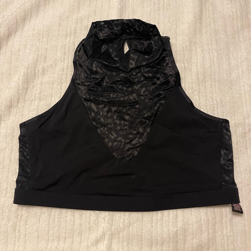 Victoria’s Secret Mock Neck Crop Top. Sports/Lounge Bra. XL black